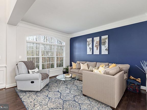 3rd image of 155 Tyson Ct #41