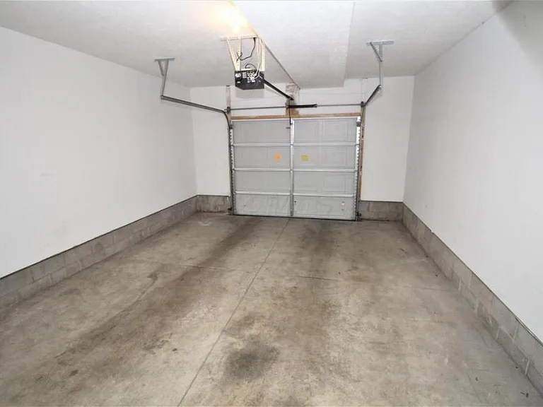 5286 Royal Arch Cascade Dr #26 — Photo 8