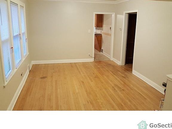 4th image of 10958 S Eggleston Ave