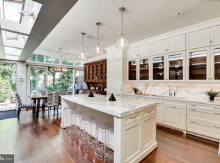 3315 N St NW, Washington, DC 20007