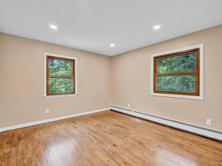 29-31 Fisher Ave #31 — Photo 14