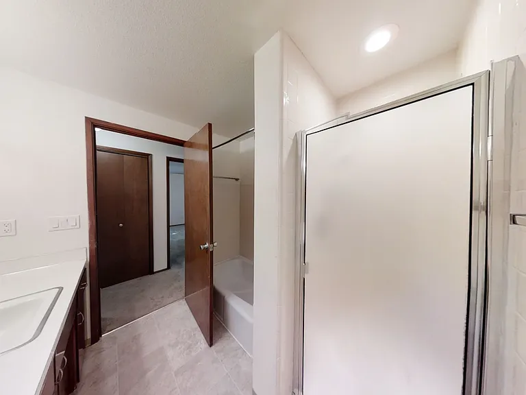 Washington Terrace Apartments — Photo 14
