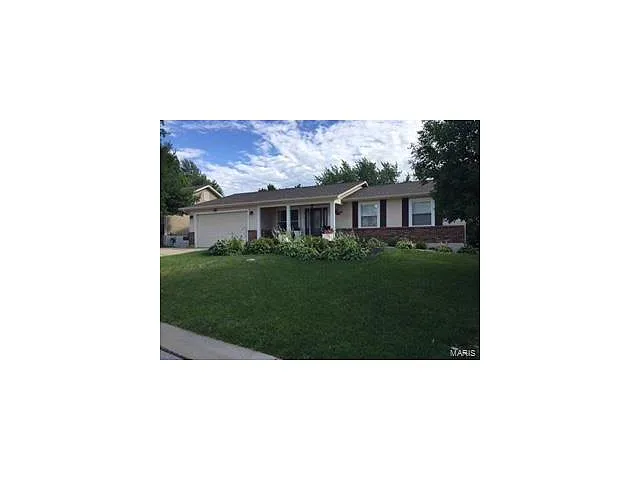22 Suncrest Dr photo 1