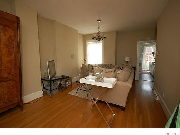 5th image of 27 S Davis Ave