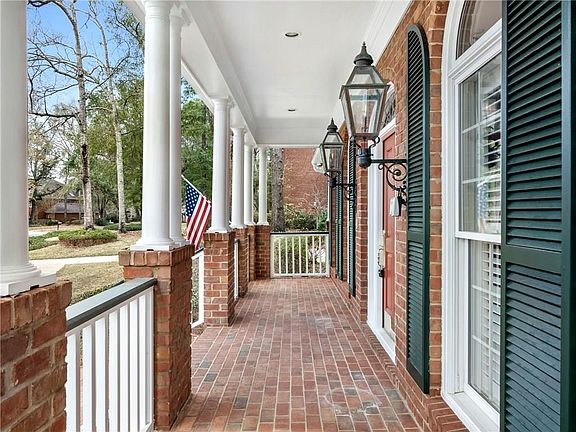 2nd image of 2609 Charleston Oaks Dr W