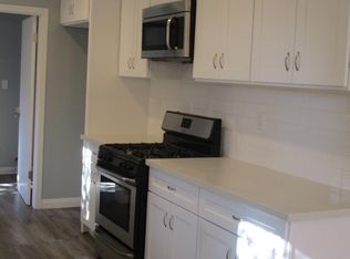 9550 Casaba Ave, Chatsworth, CA 91311