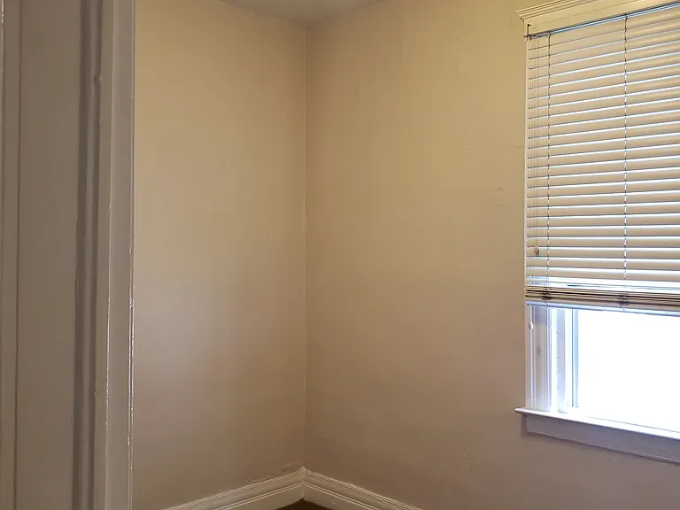 11384 Nagel St — Photo 12