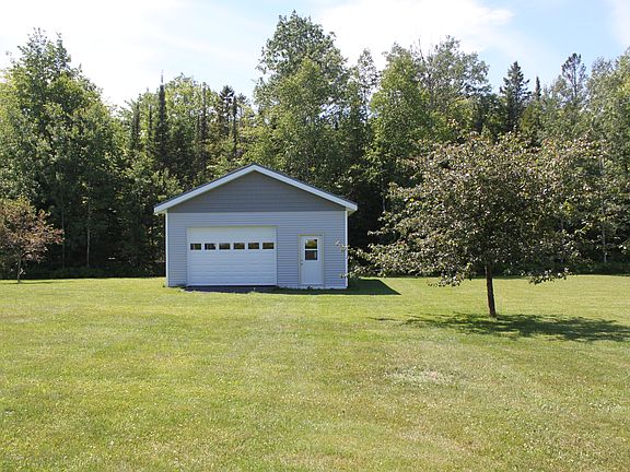 3rd image of 29396 Whitetail Dr