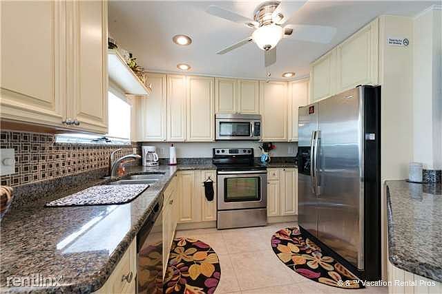 1st image of 646 Estero Blvd