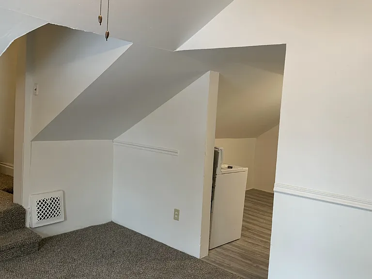 40 Hubbard Ave #3 — Photo 7