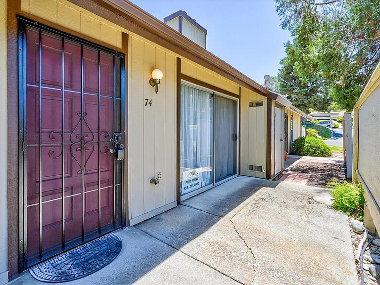 49400 River Park Rd #74 — Photo 4