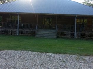 127 Harry Sones Rd, Carriere, MS 39426