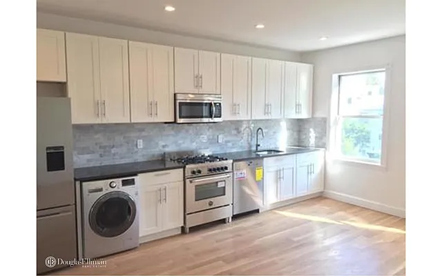 Rented by Douglas Elliman | media 7