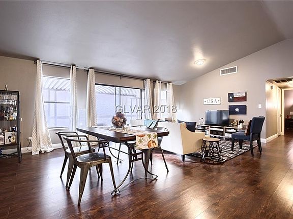 4th image of 228 Jon Belger Dr
