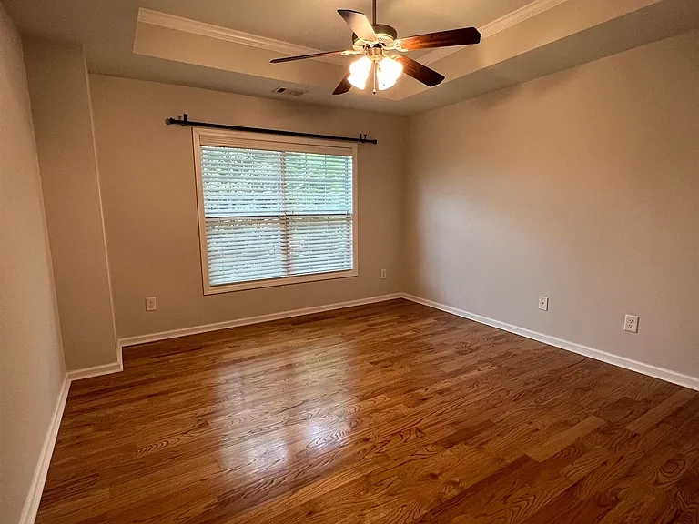 1516 Bouvier Pl — Photo 23