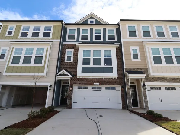 10040 Secluded Garden Dr, Apex, NC 27523