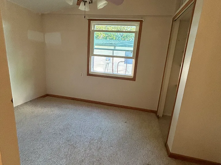 203 N Cleveland St — Photo 7