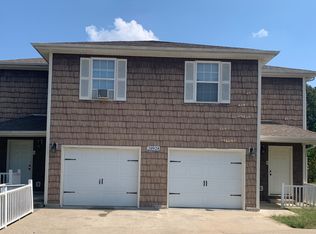 20928 Homer St #B, Saint Robert, MO 65584
