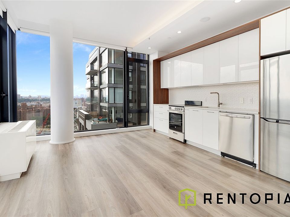 1st image of 224 E 135th St #1302S
