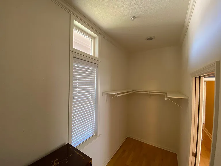 230 Bryant St #19 — Photo 8