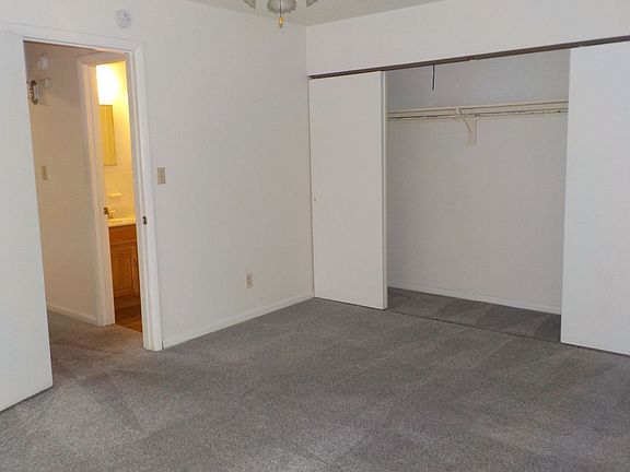4th image of 1620 Fairchild Ave APT 5