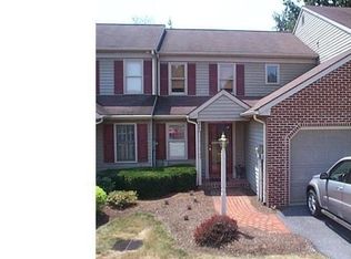 257 Windsor Dr, Ephrata, PA 17522