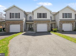 134 Sable Dr, Carlisle, PA 17013