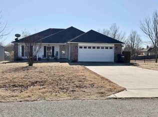 8337 Sagebrush Cir, Bauxite, AR 72011