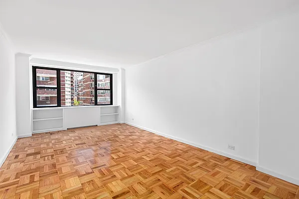 Rented by GoodRock Realty | media 21