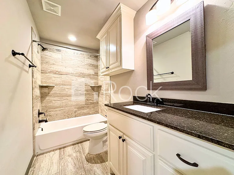 3908 Brougham Way — Photo 25