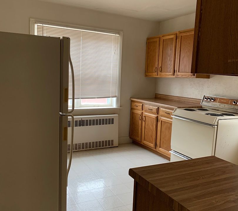 44 E. Springfield Road 44 E Springfield Rd Sullivan, MO Zillow