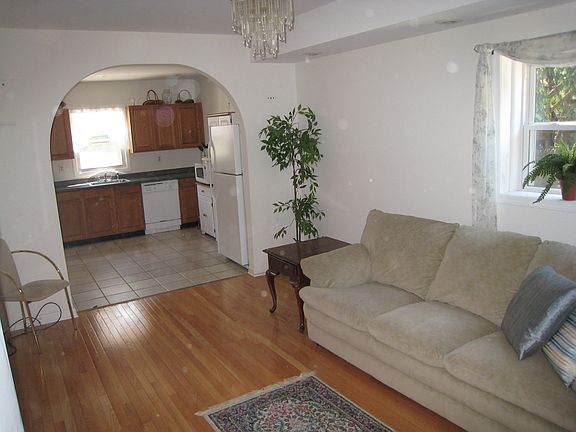 1st Level Family Room/Den