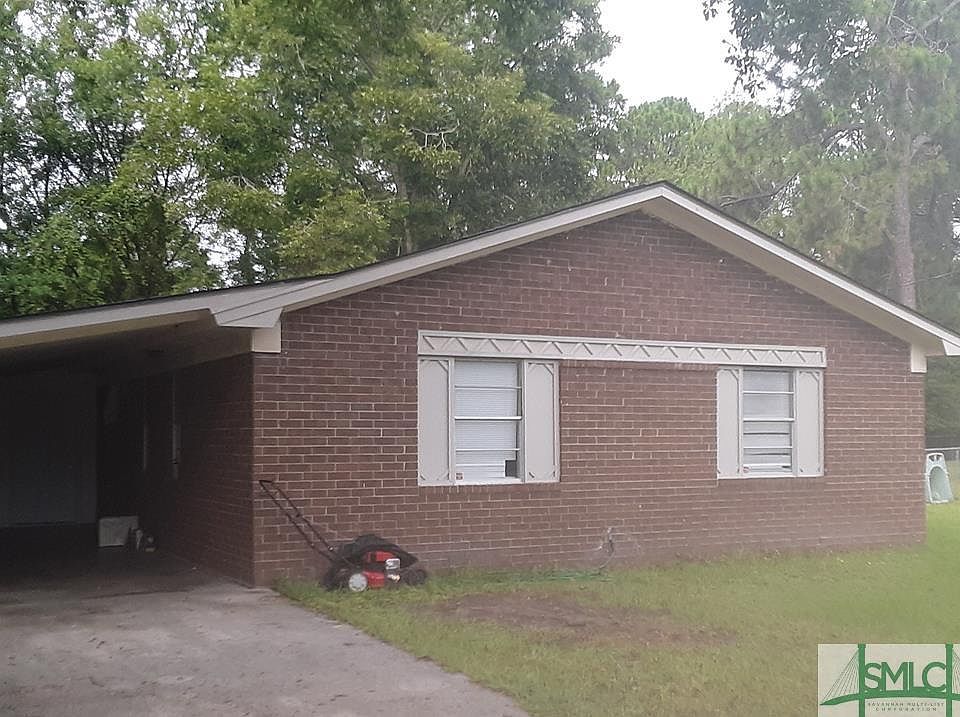 2nd image of 665 Mahoney Rd