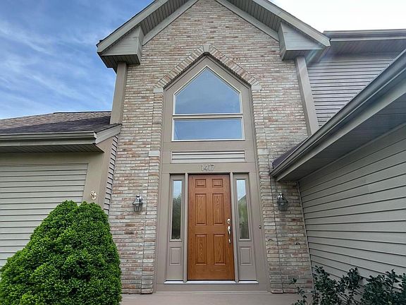 3rd image of 1417 Ivywood Dr