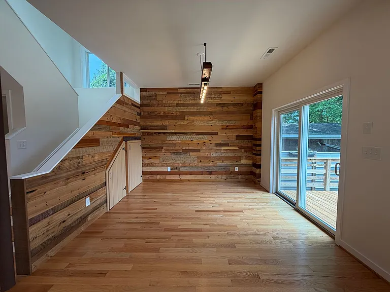 1500 Meridian St — Photo 21