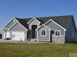 1434 N 615 E, Shelley, ID 83274
