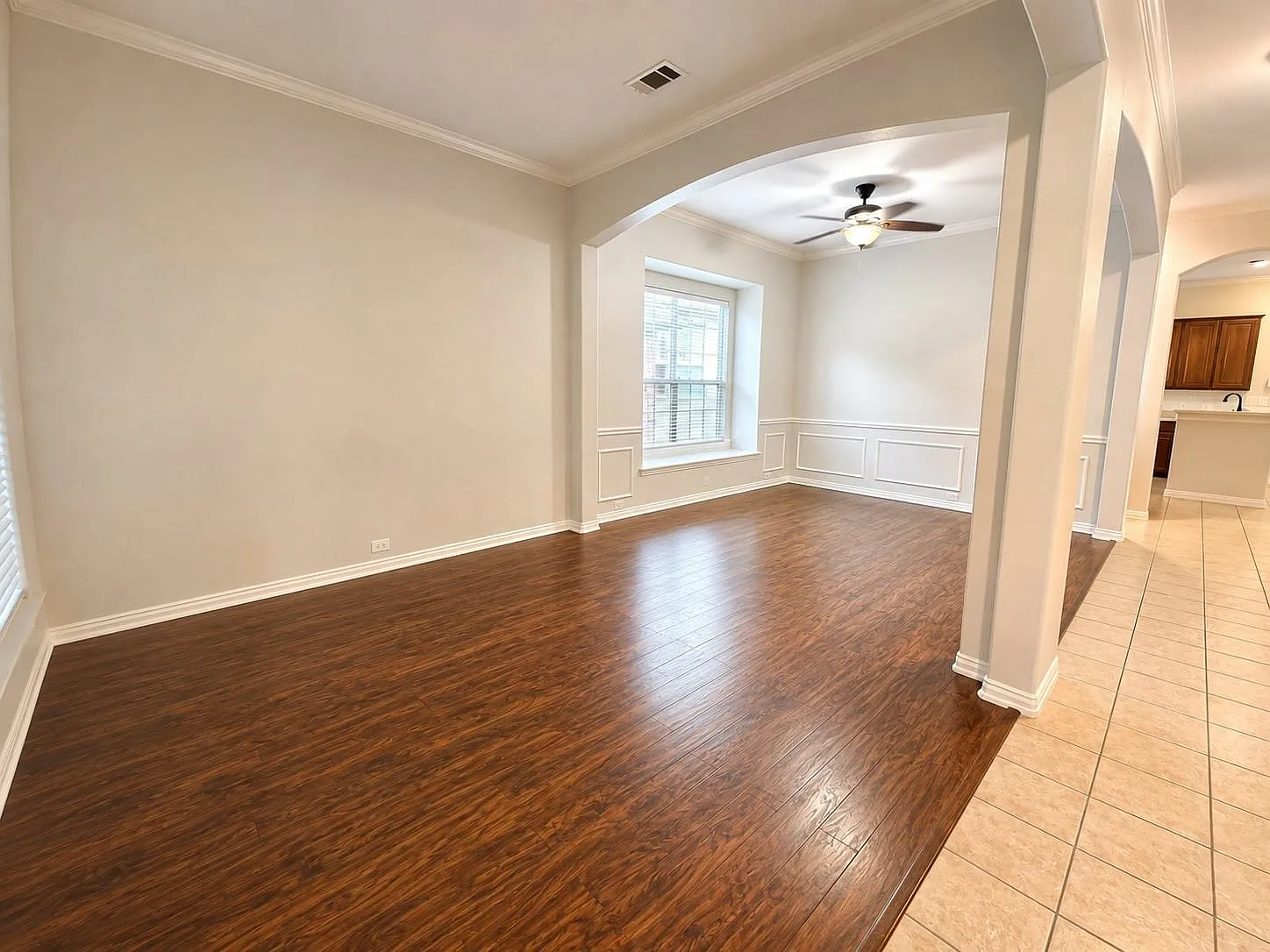 3 bed, 2.0 bath, 2210 sqft, $2,300 — Photo 3