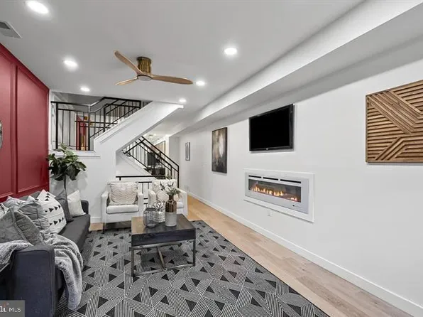 1809 N Milton Ave, Baltimore, MD 21213