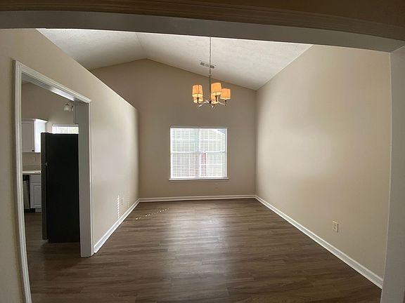 4th image of 1705 Westfield Ct