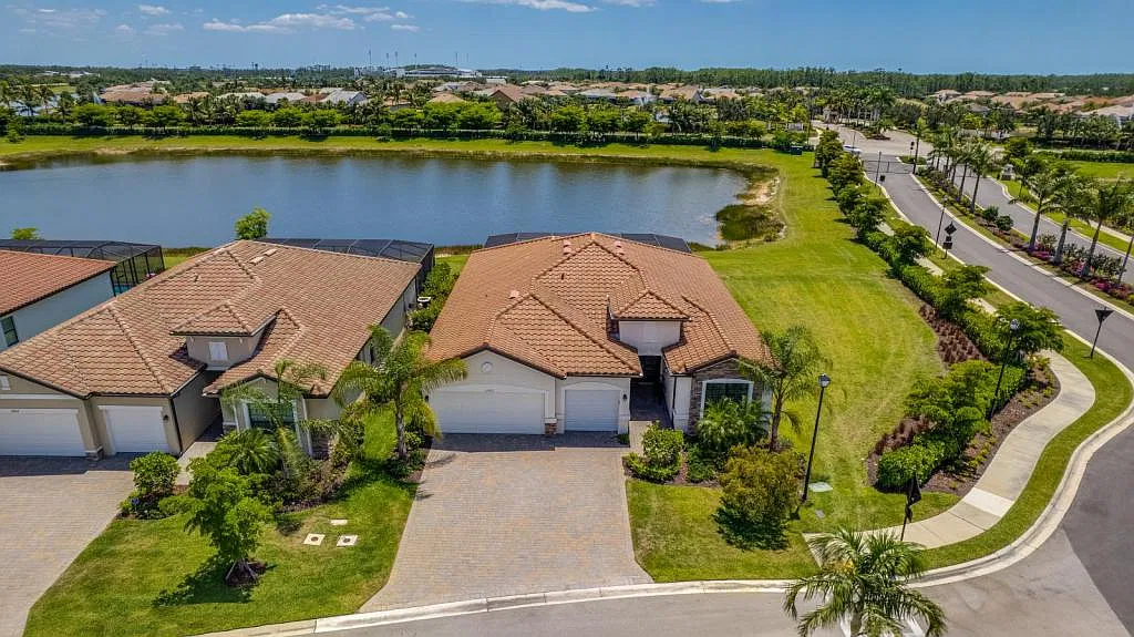 11853 Hickory Estate Cir — Photo 1