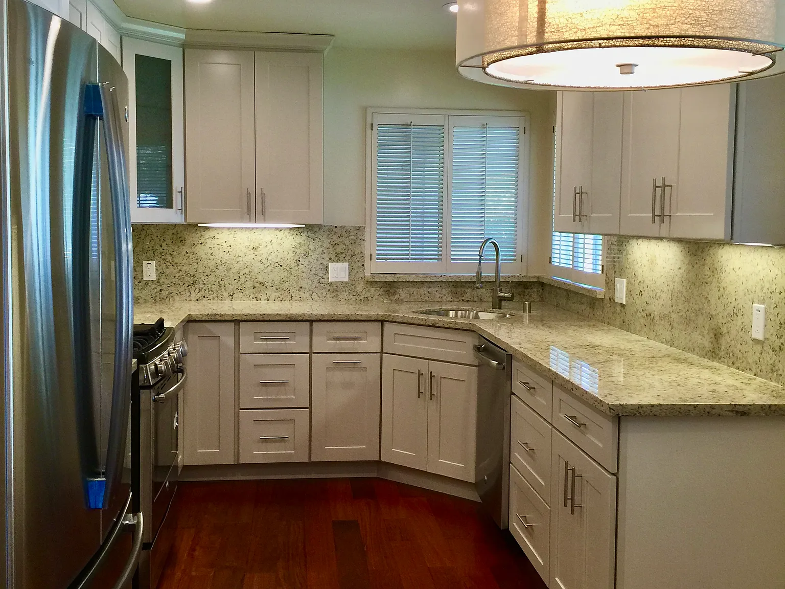 4 bed, 2.5 bath, 1730 sqft, $10,500 — Photo 4