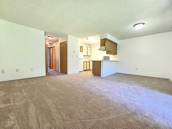 5th image of 521 11th St NW #B9