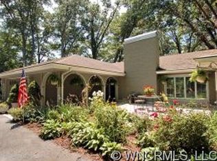 344 Fairway Dr, Waynesville, NC 28786