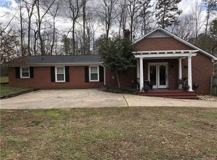 275 Edwards St, Rutherfordton, NC 28139