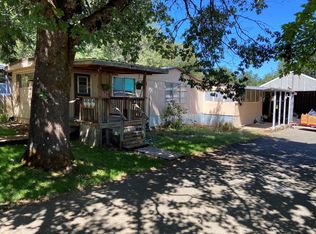 220 W Schumacher St, Cave Junction, OR