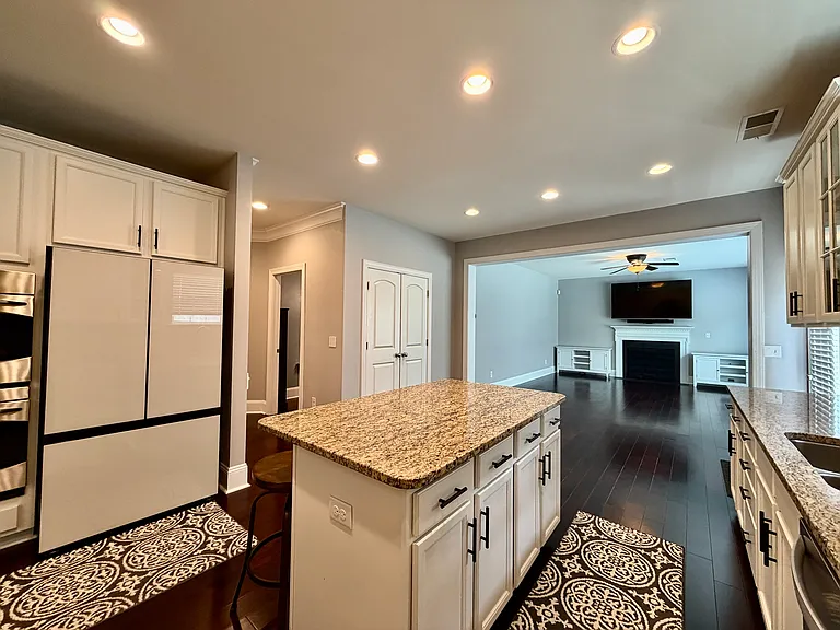 10141 Loch Lomond Dr — Photo 21