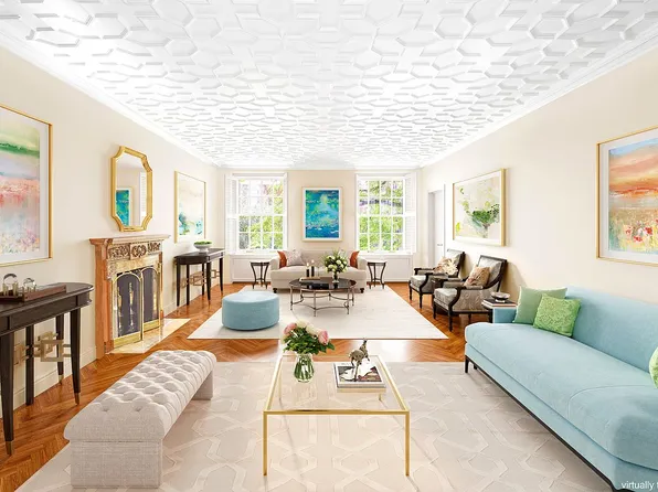 580 Park Ave #2A1, New York, NY 10065