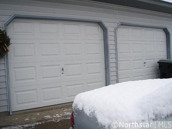 2nd image of 20964 Eveleth St NE