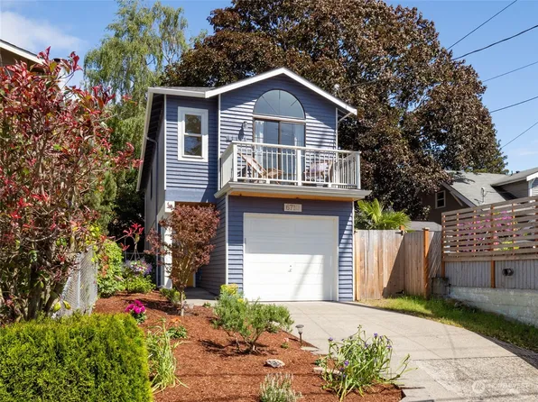 6710 3rd Avenue NW, Seattle, WA 98117
