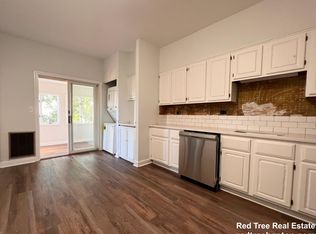 401 E 7th St #4, Boston, MA 02127